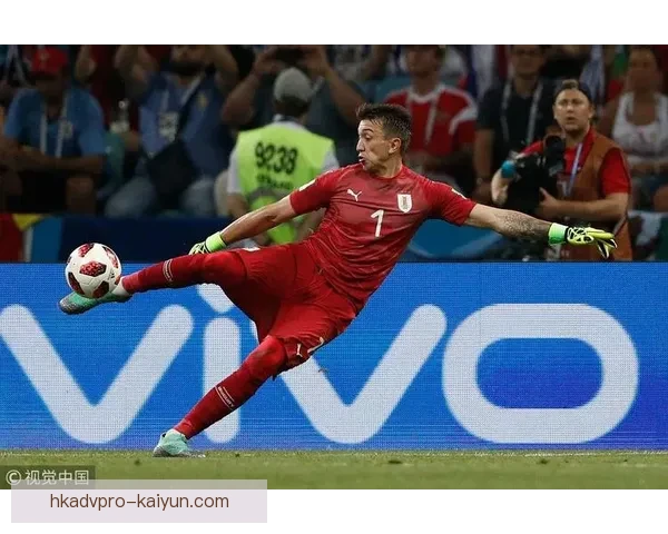 阿兹蒙进攻创造力逐渐提升 引领球队表现稳健